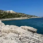 Albania-secret Village Den 캠프장