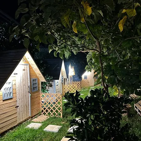 Secret Village Den - *