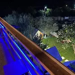 Kemp Albania-secret Village Den *