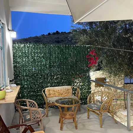 Campsite Albania-secret Village Den Sarande